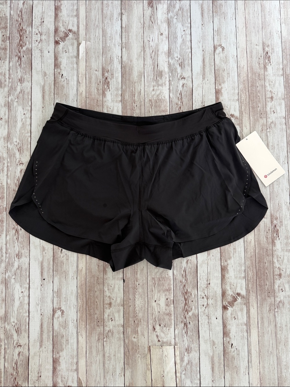 Lululemon Women's Fast and Free High Rise Short sz XL Black Classic Fit Split 3"